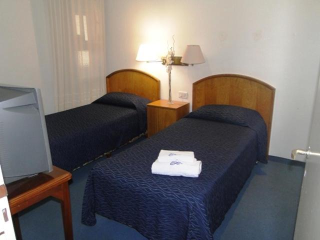 Alfa Hotel 布宜诺斯艾利斯 客房 照片